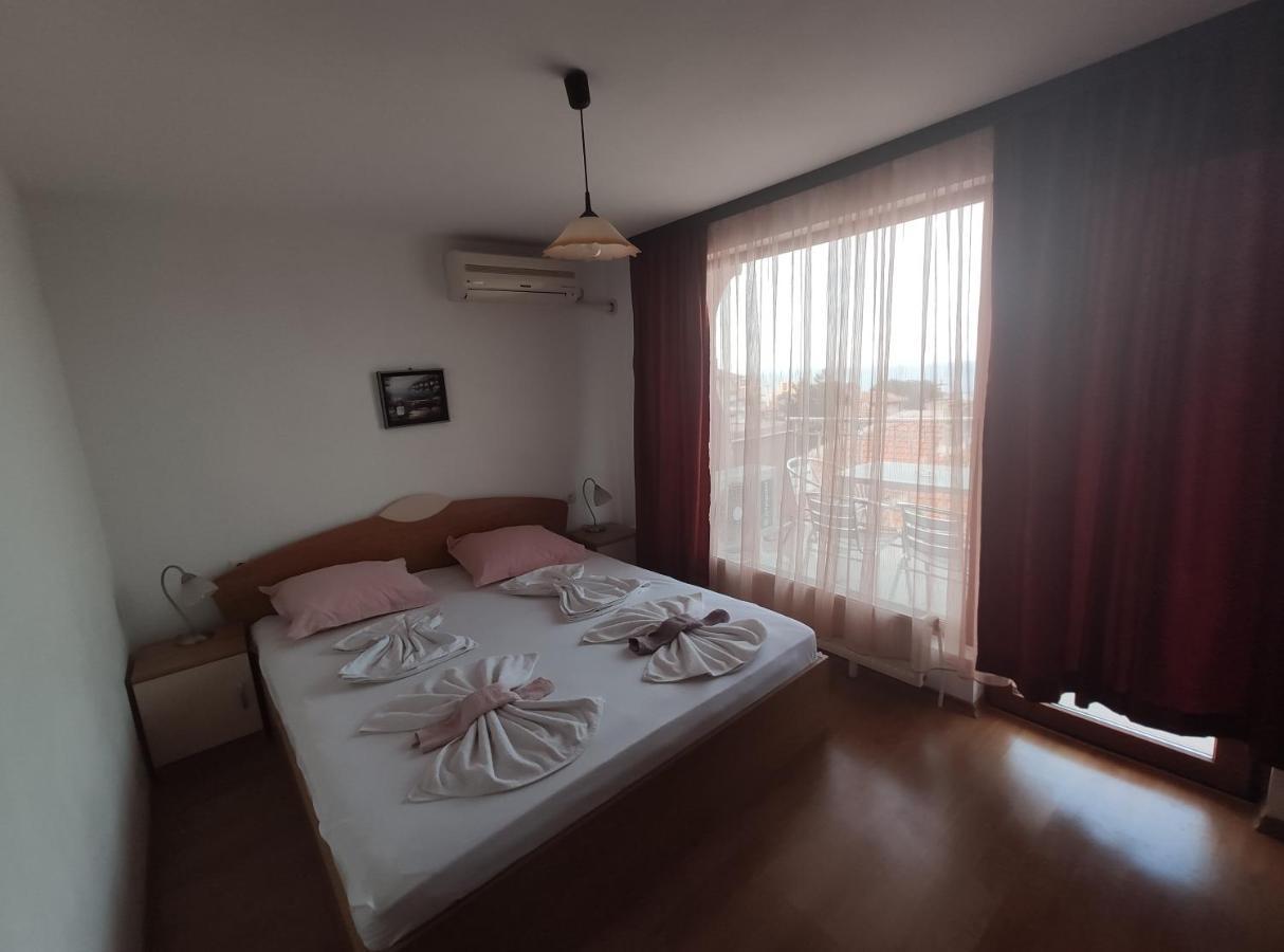 Family Hotel Denica Obzor Esterno foto
